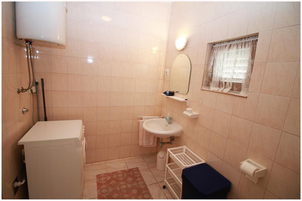 Apartment Benjamin 罗戈兹尼察 外观 照片