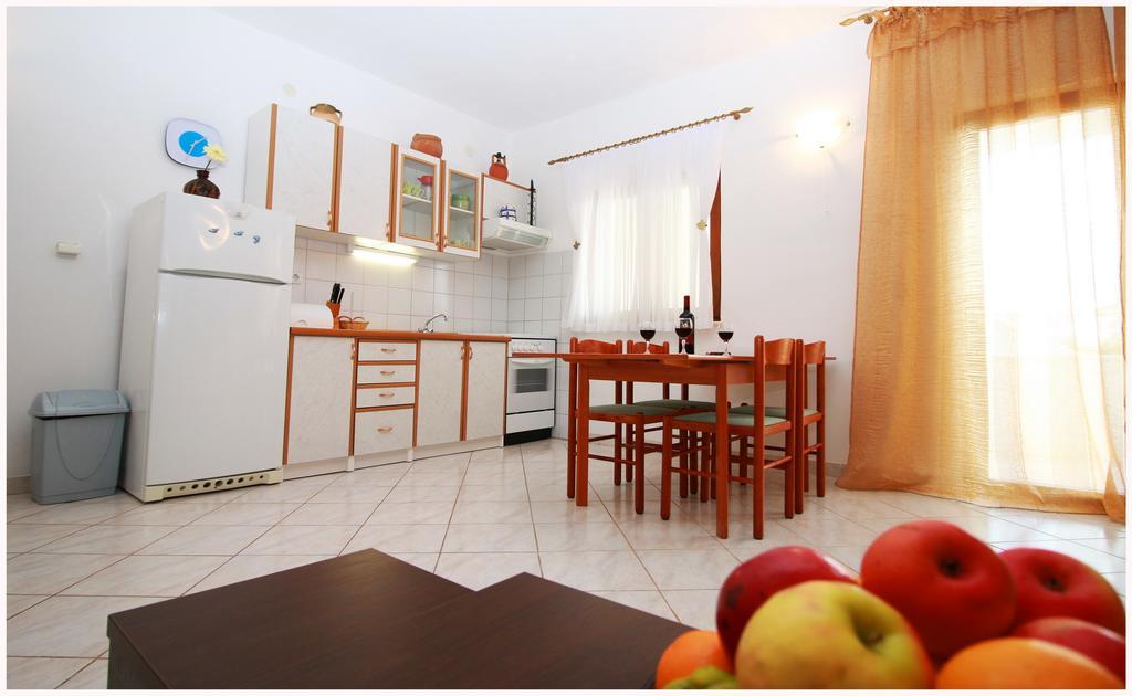 Apartment Benjamin 罗戈兹尼察 外观 照片